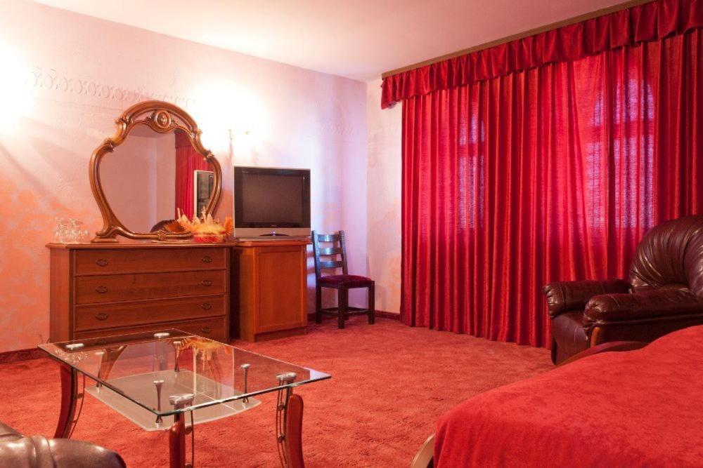 Hotel Kaloyanova Fortress Arbanassi Zimmer foto